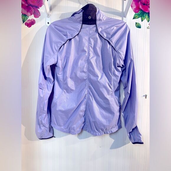 Lululemon Athletica Run: Essential Jacket Persian Purple Sz 6 - Picture 9 of 11